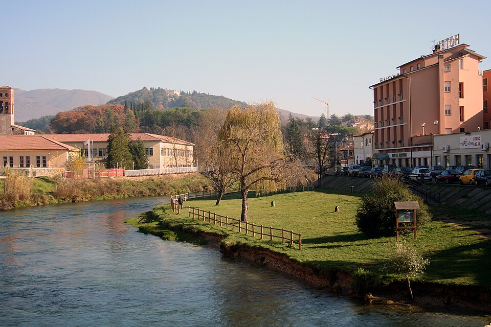 Fiume Velino, Rieti